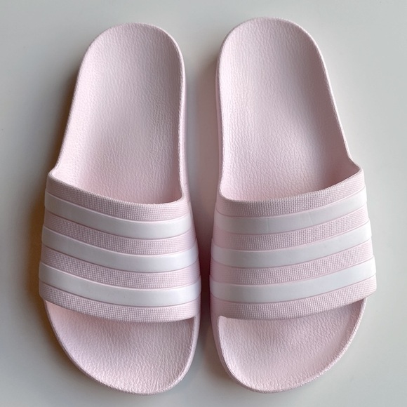 Adidas Adilette almost pink slides - Picture 4 of 7